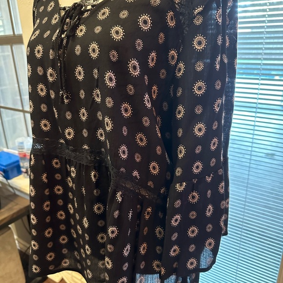 ✨EUC Mossimo BOHO Style Blouse XXL Juniors✨ - Picture 3 of 8